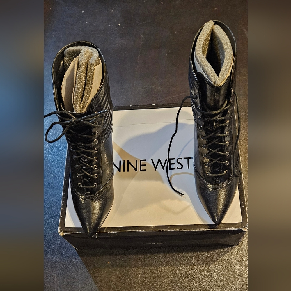 Black Nine West Boot size 8